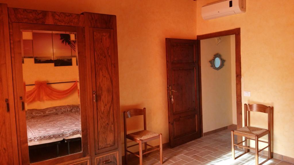 Appartement Dirindello House Trasimeno à Magione Chambre photo